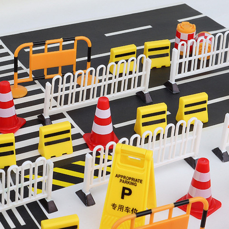 Kids Educational Gadget - Mini-Verkehrsschilder & Straßensperren-Spielset, Simulierte Sicherheitsbarriere-Spielzeuge, Lehrreiches